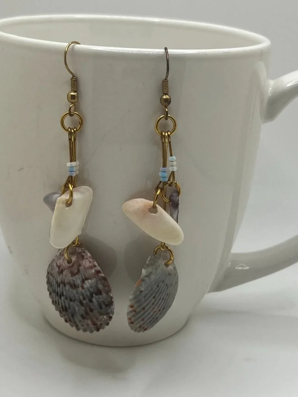 Seashell and Seed Bead earrings Handmade gold tones with blue - Picture 4 of 7